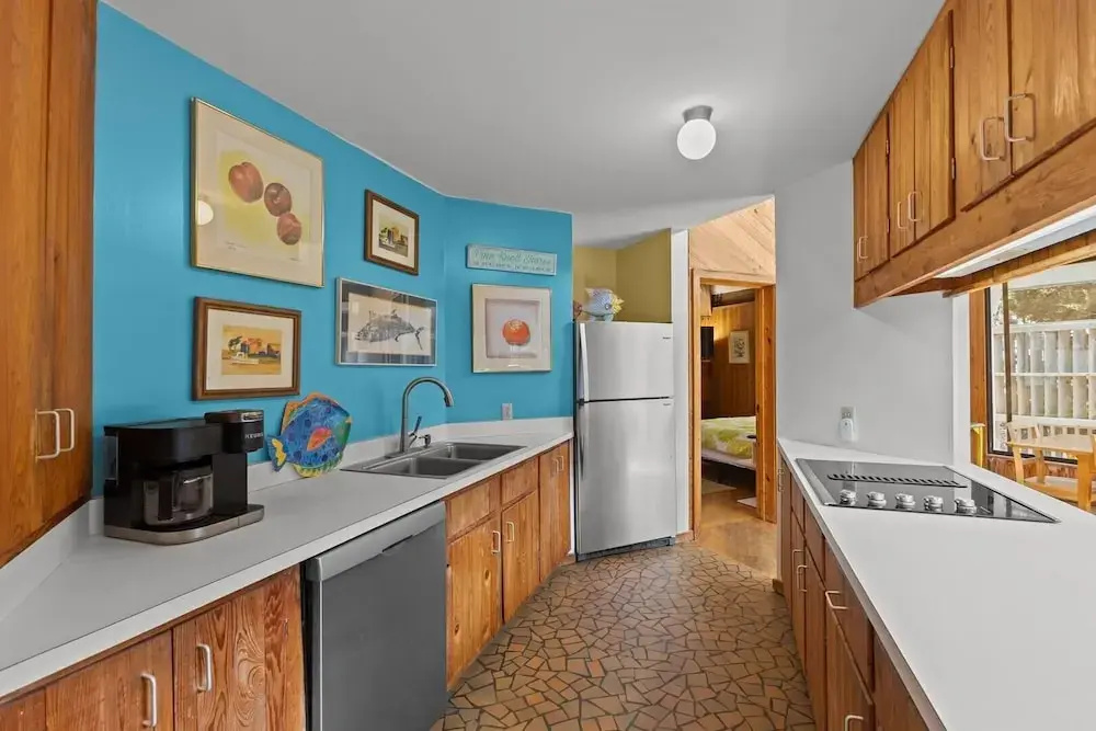 Beach Grove 3 Bedroom Home