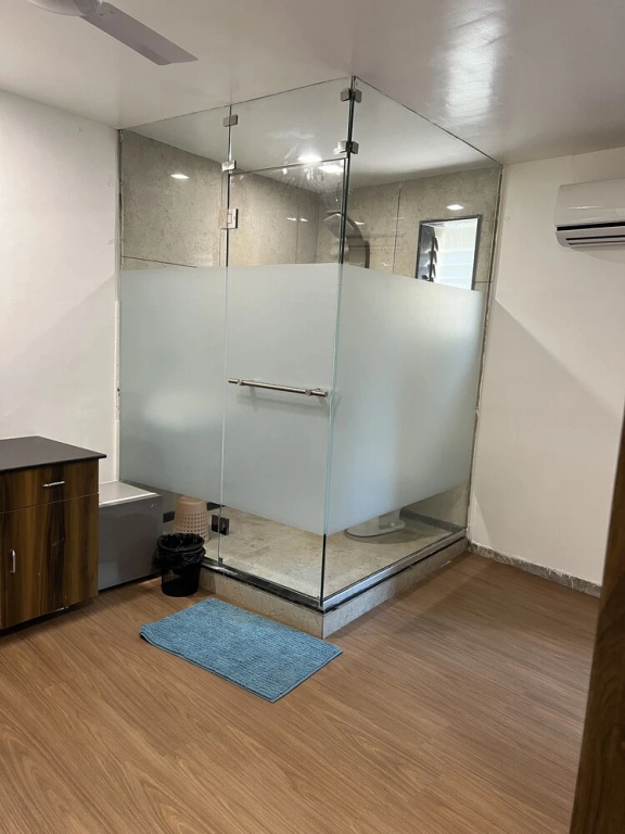 Hotel Niraj International