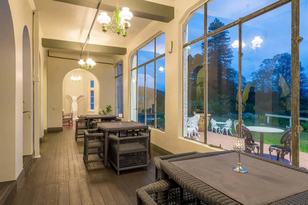 Waitomo Caves Hotel