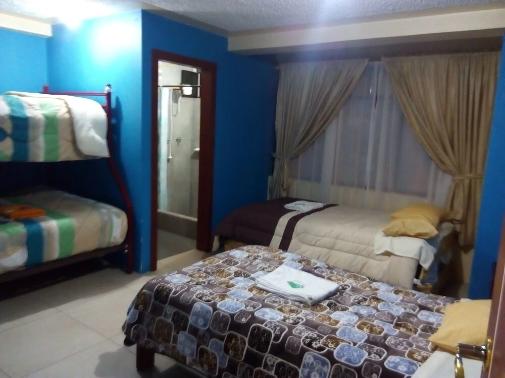 Hostal y Complejo Turístico La Rueda