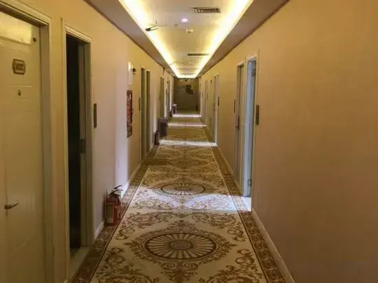 Jinzhishan Business Hotel