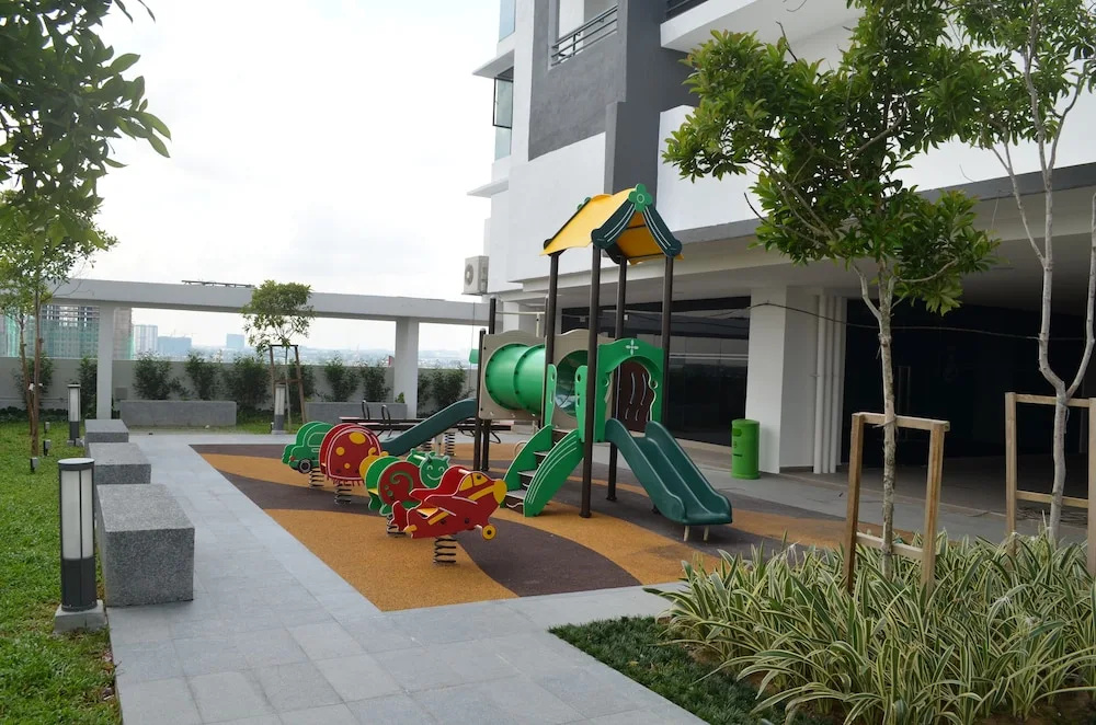 1Tebrau Residence by KMS HOME