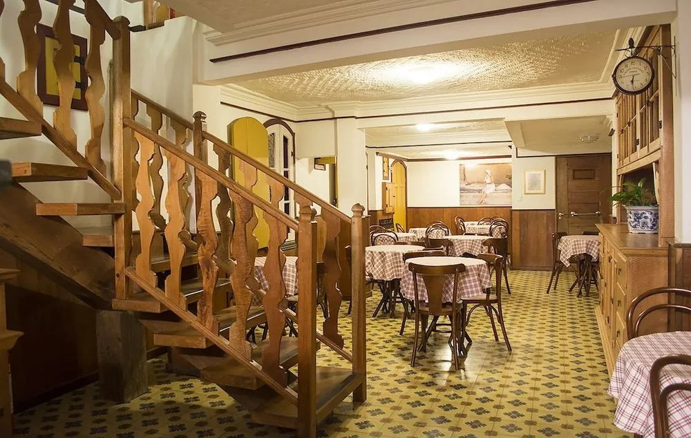 Hotel Colonial
