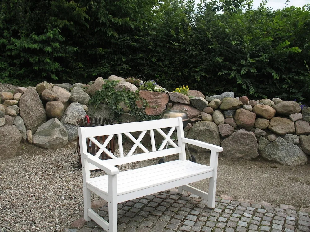 Tranquil Bungalow in Neuburg near the Sea