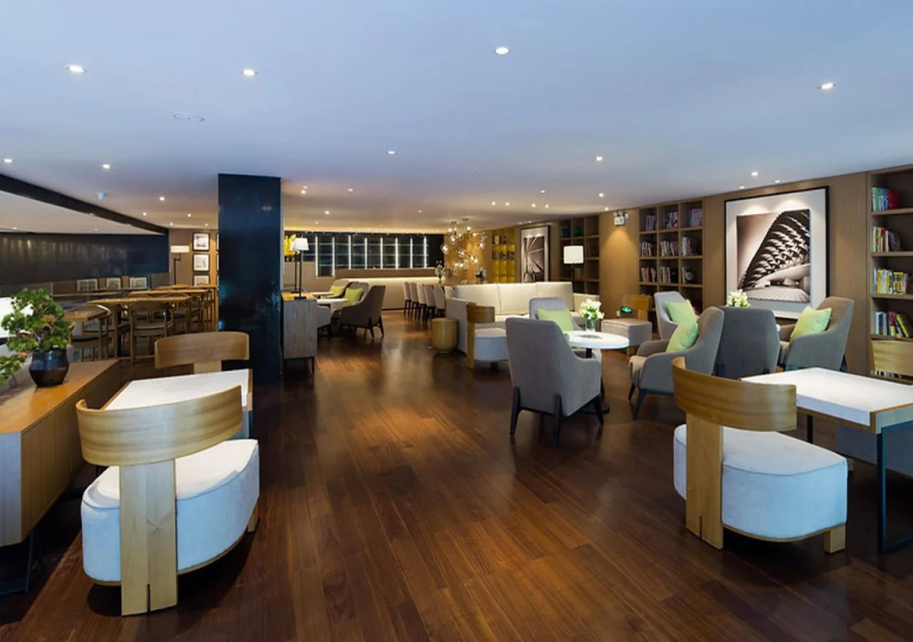 LA VIE Hotel