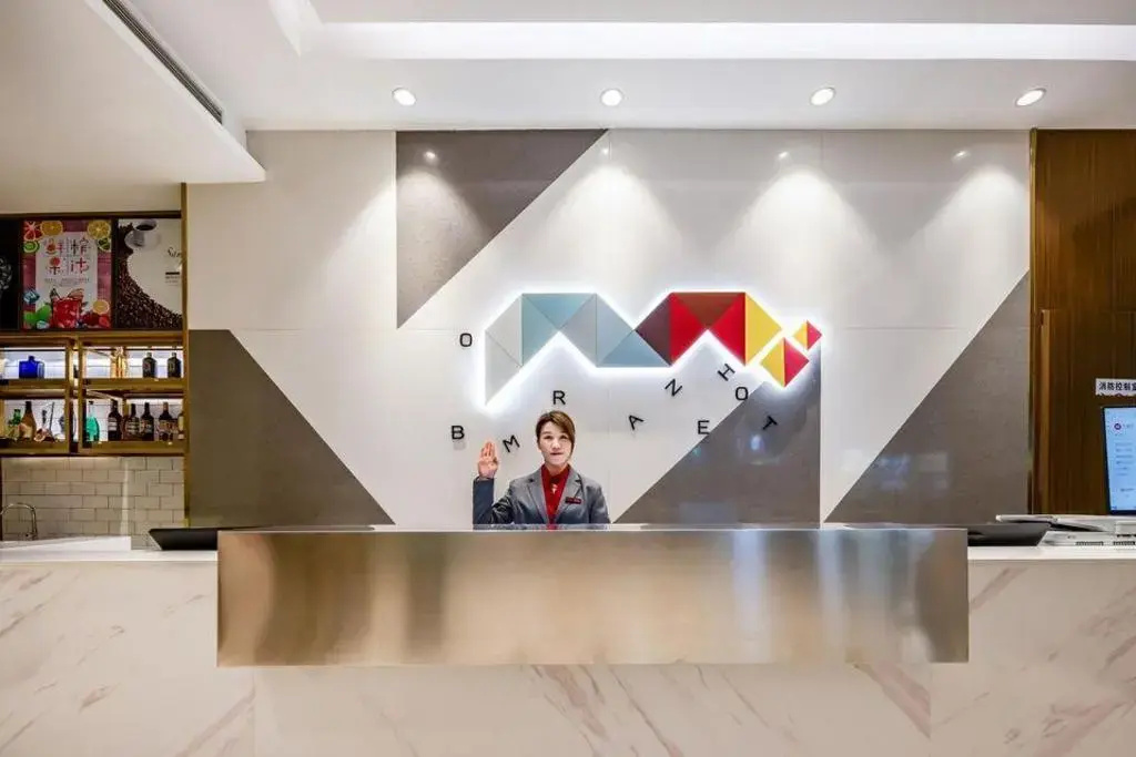 Borrman Hotel (Hezhou Lingfeng Plaza)