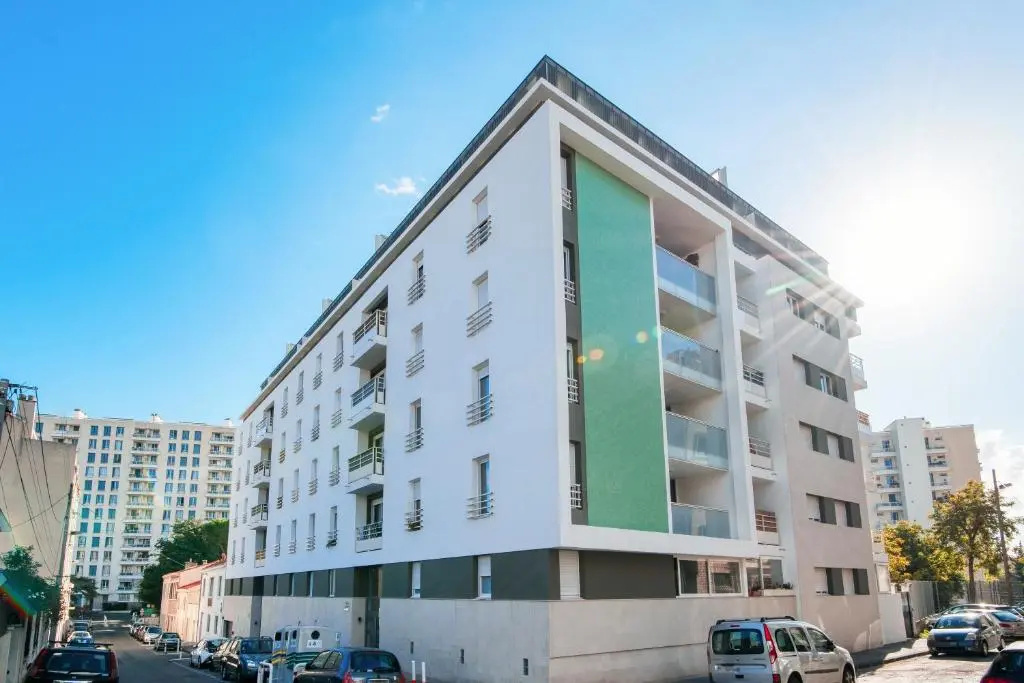 HOPKINSON - Agréable T3 avec balcon et parking à La Blancarde