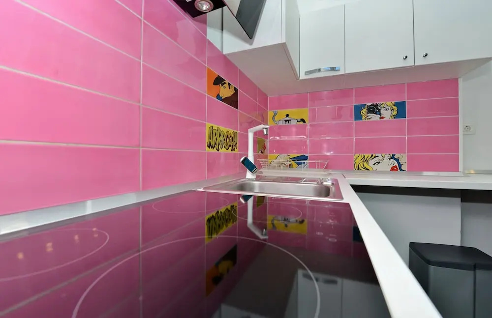 Villa PopandRock Sleeps 5 with Parking