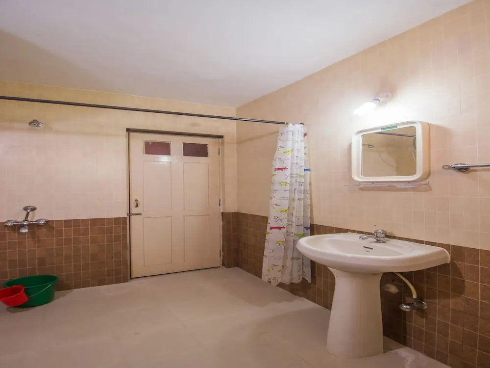 OYO 18327 Home Pool View 1BHK Colva