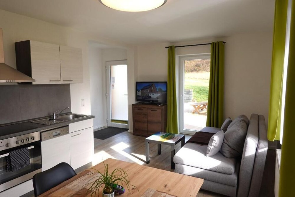 Pitlane Apartments by corents