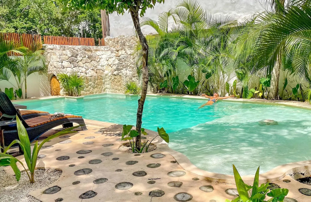 Niik Tulum