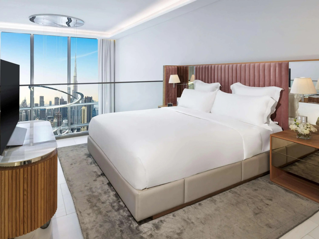 SLS Dubai Hotel & Residences