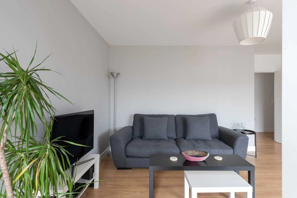 Guestready - Modern 2BR Flat With Large Balcony at East End