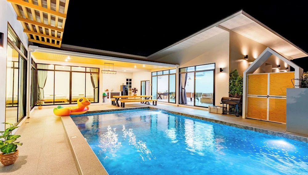 Villa Paramount 1