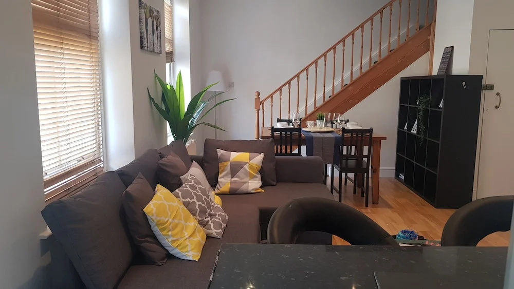 Spacious 3 Bed in the Heart of London