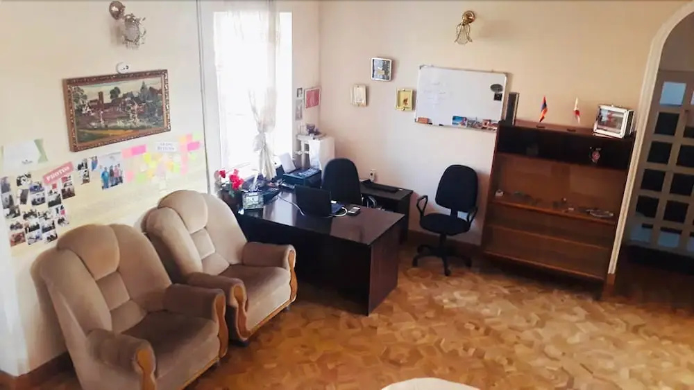 Shamrock Hostel 18