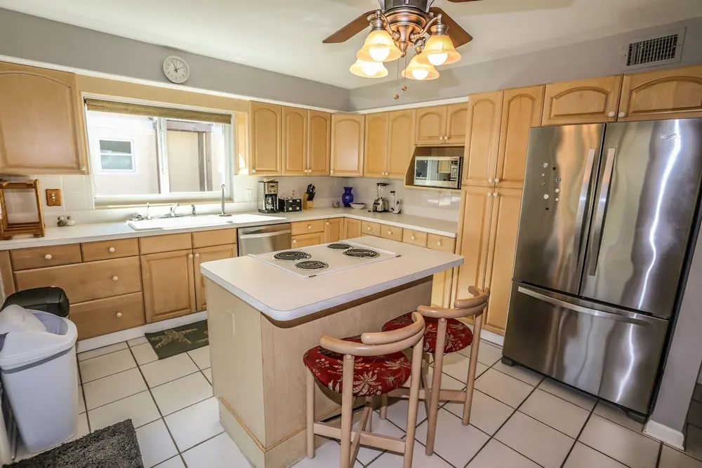 238 Flamingo