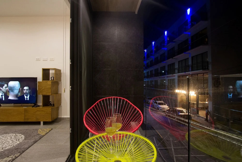 Soul Hometown Apartments by Mikitito Rentals