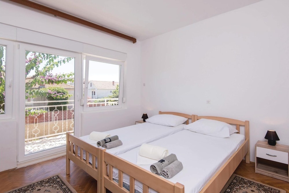 Lovely Home In Orebic With Wifi