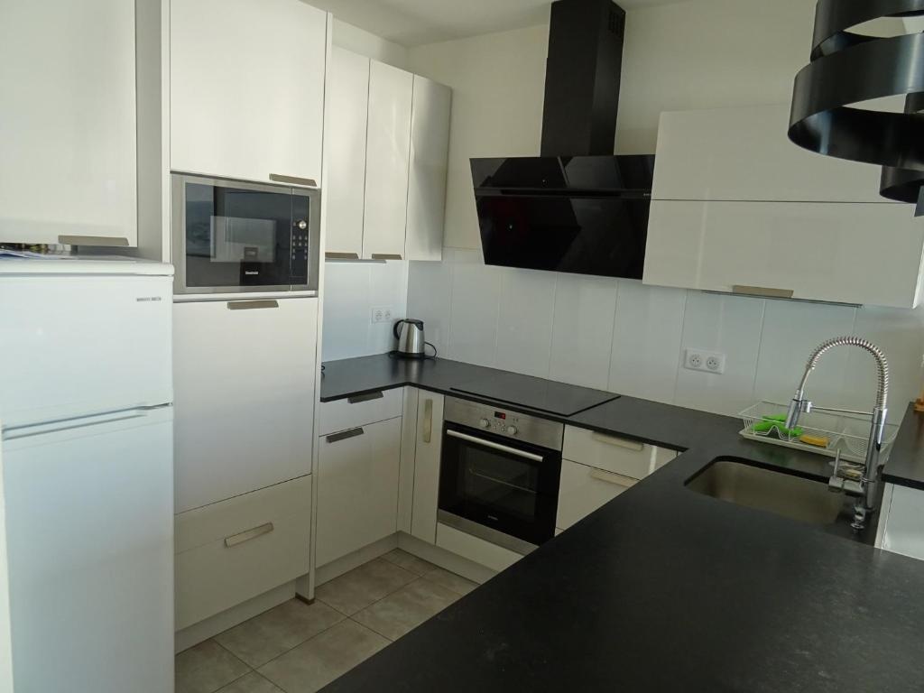 Appartement Les Sables-d'Olonne, 3 pièces, 6 personnes - FR-1-92-808