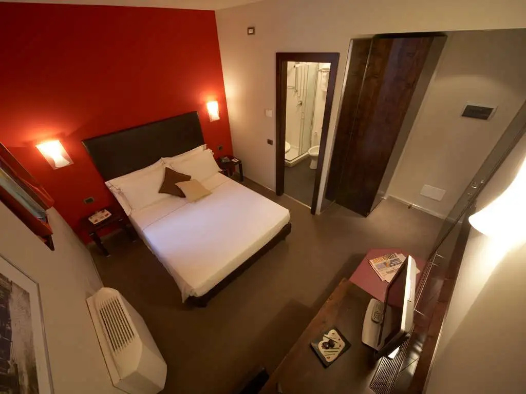 Hotel Montini Linate Airport