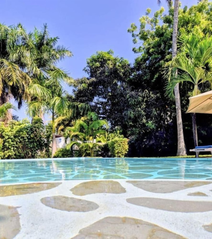 White Nyumba Malindi