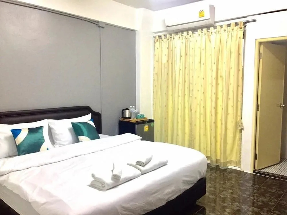 Ada Apartment