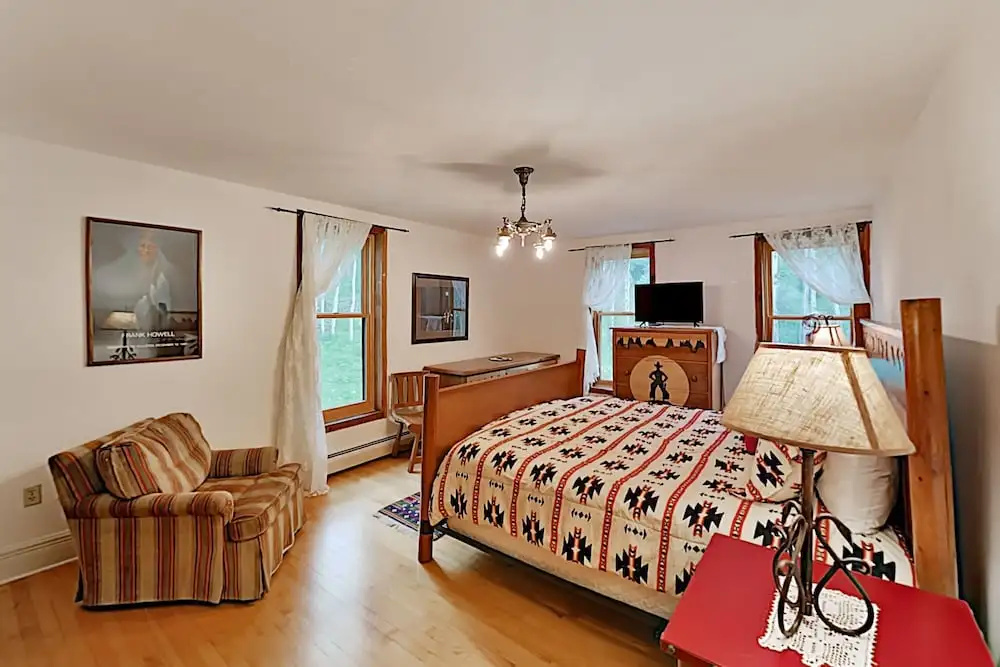 4BR Luxury Log - 4 Br Home