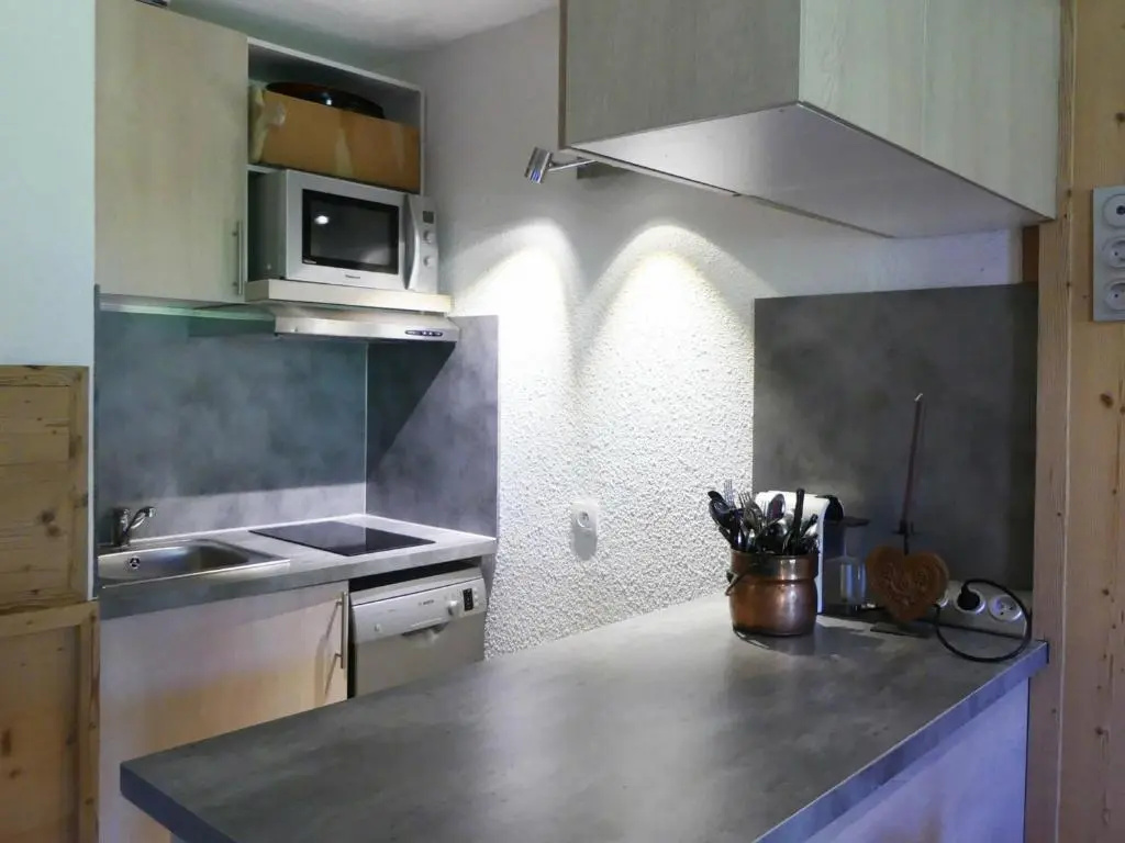 Appartement Méribel, 1 pièce, 4 personnes - FR-1-182-203