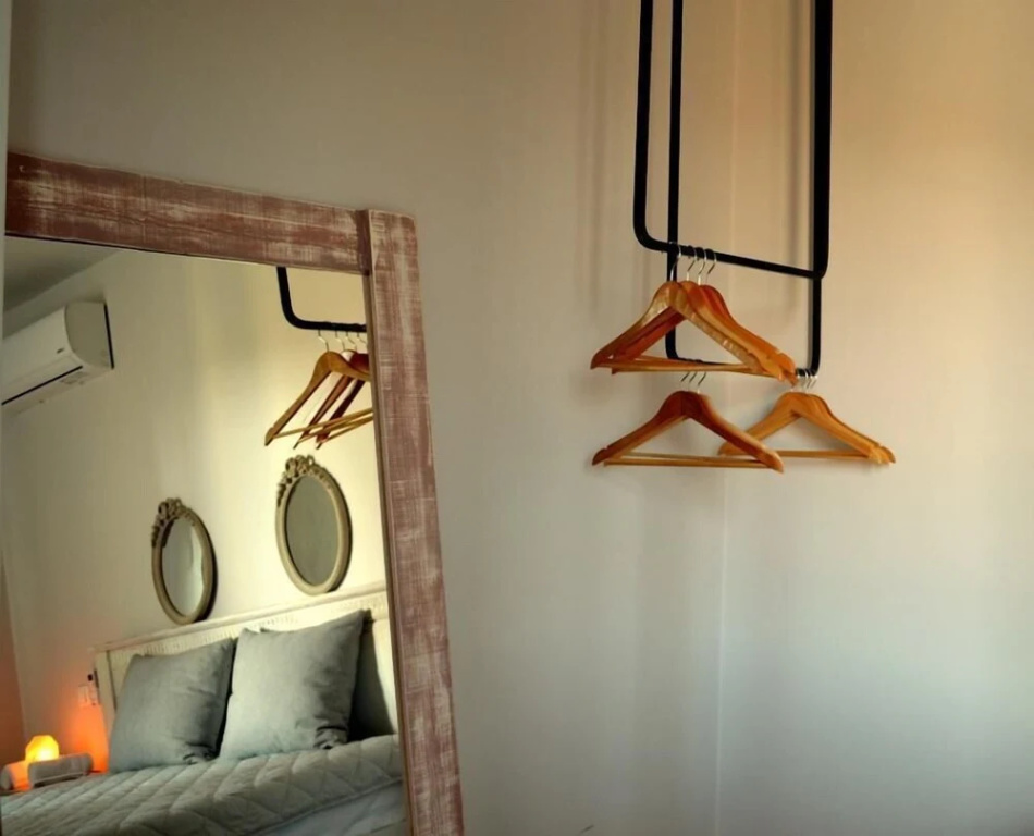Ammos Luxury Suites
