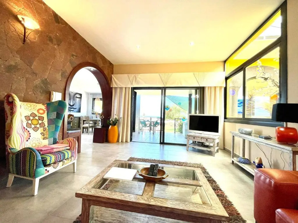 Villa Roja BBQ Piscina Privada en Tenerife Sur