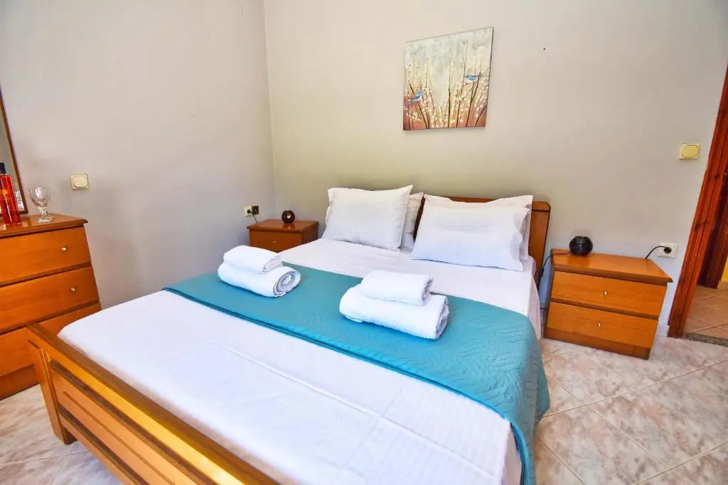 Guest House 10' from the beach