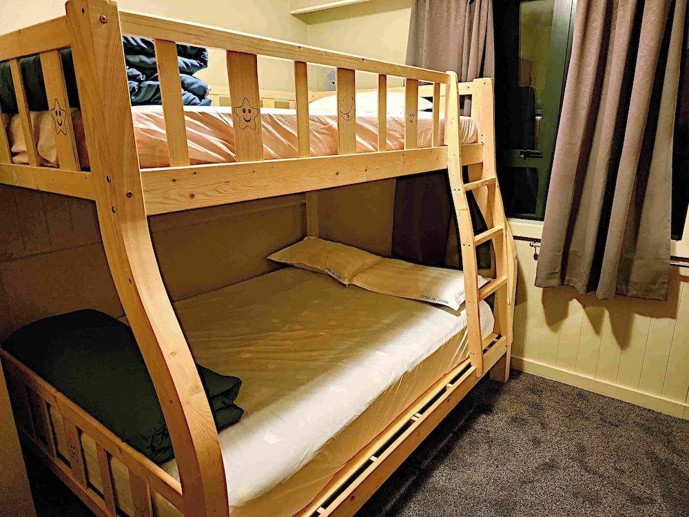 Pipers ski Lodge