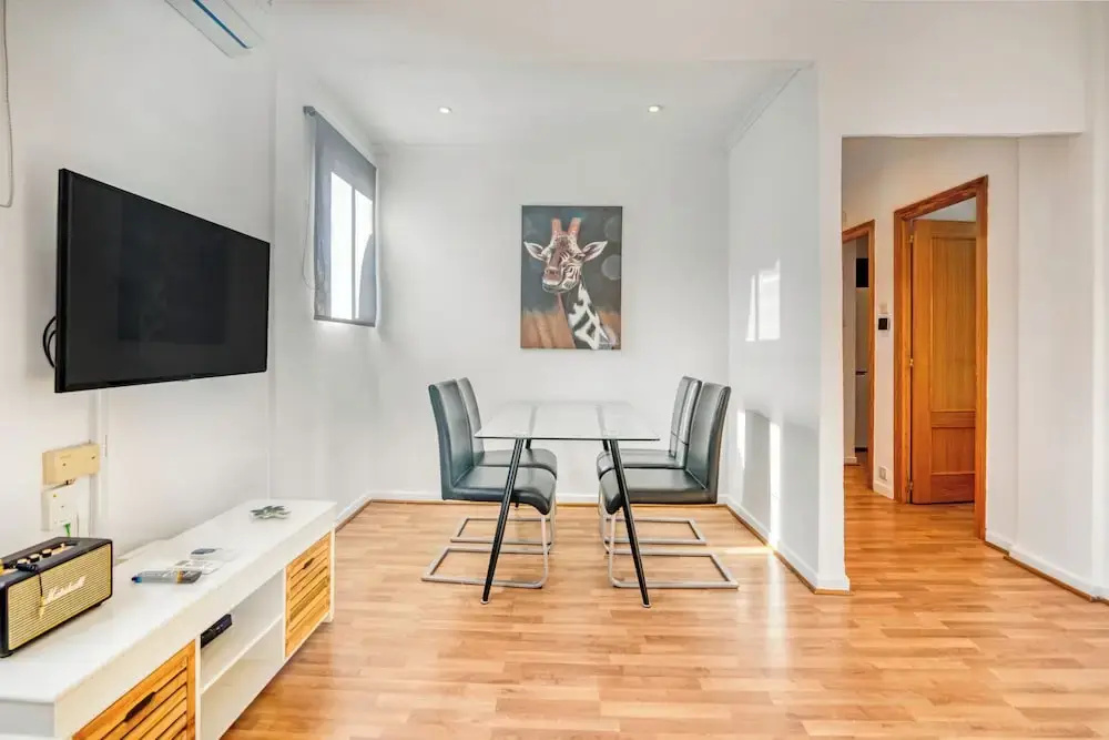 Central Apartment 2 Bedrooms Netflix Wifi