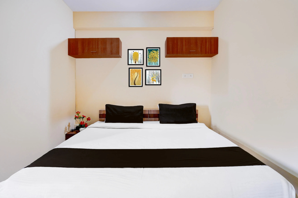 FabHotel Blueberry