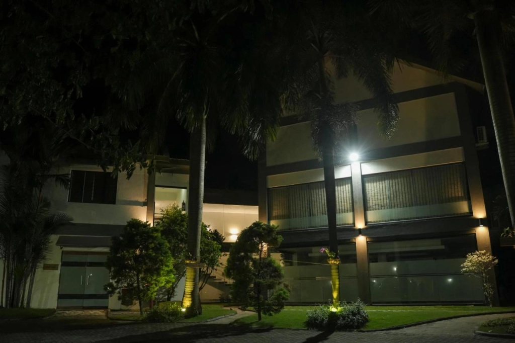 Hotel Palm Shore
