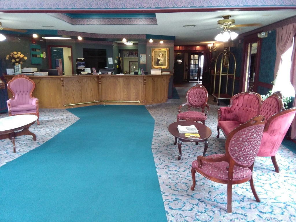Victorian Palace Hotel