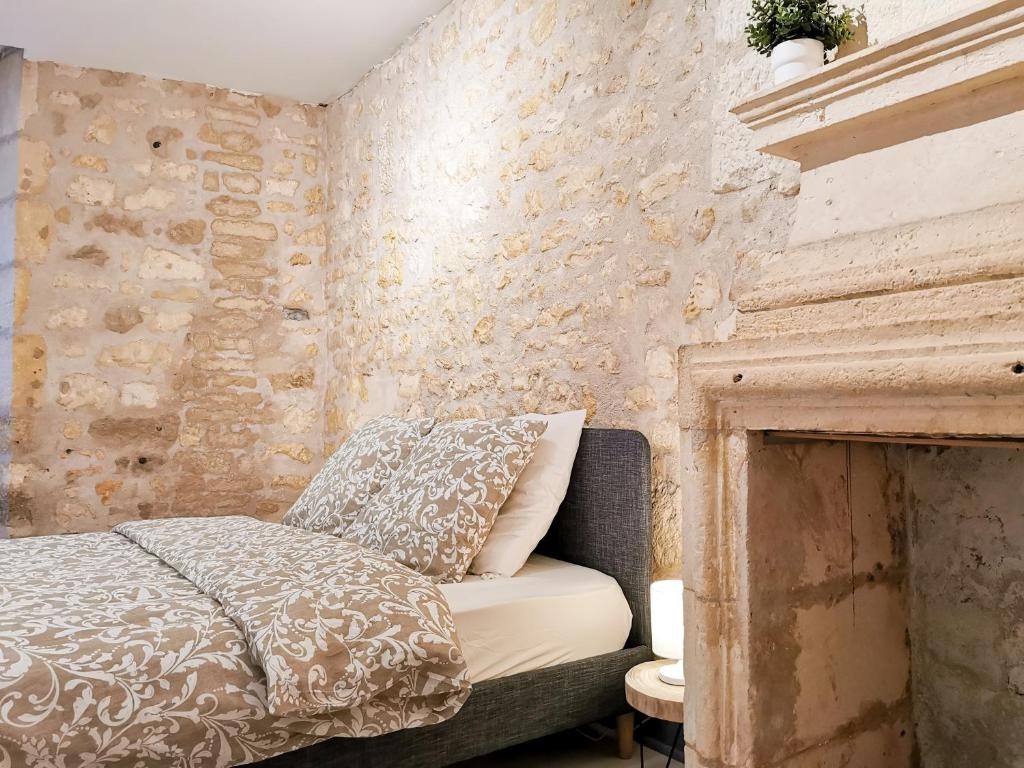 Appartement Ma Douce Charente - Superbe T3 Design et Fonctionnel - Hyper Centre à Saintes