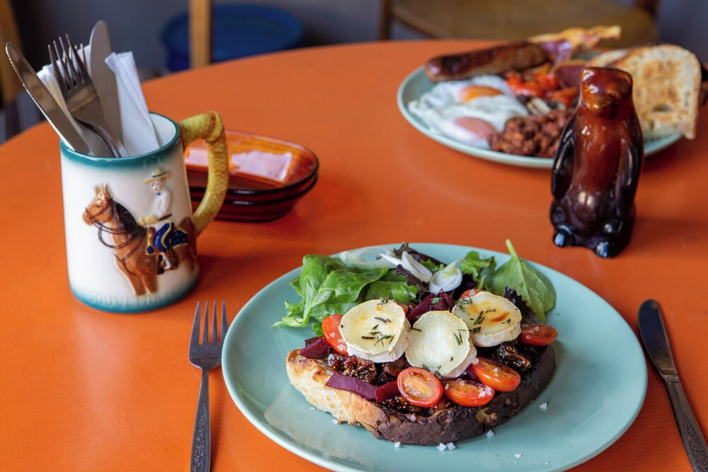 The Bear Bread Bakery B&B