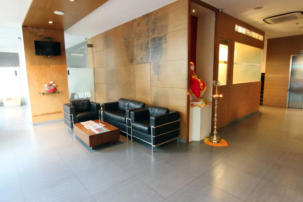 OYO 623 Hotel Suncity Premiere