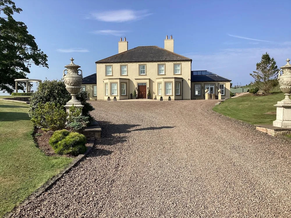 West Longridge Manor B&B