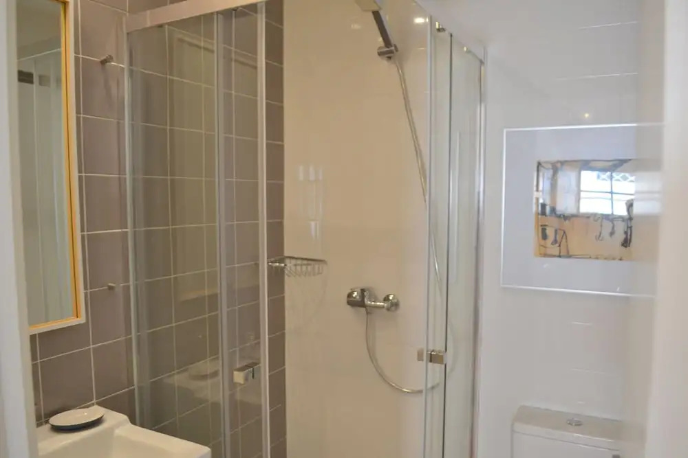 TP Factory 15, Lisbon Apartment