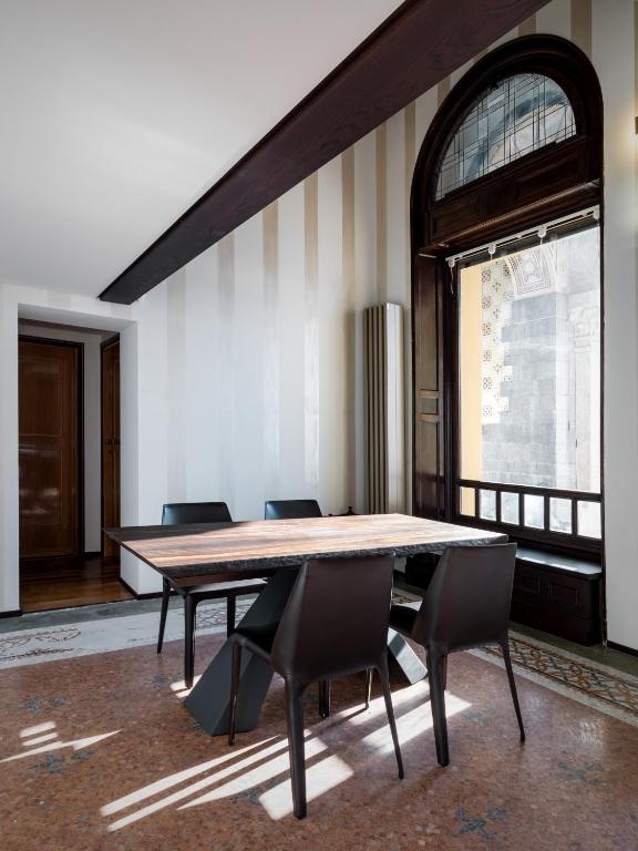 Villa Gaeta luxury apartment sleeps 8 guests