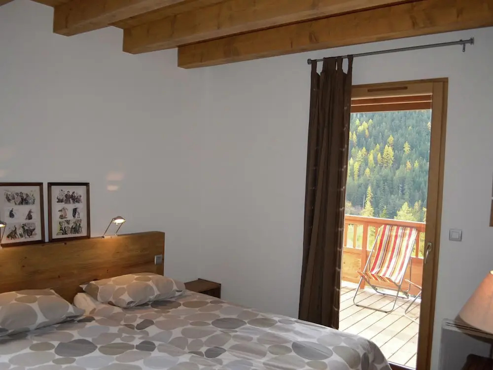 New House With Infrared Sauna and Stunning Mountain Views