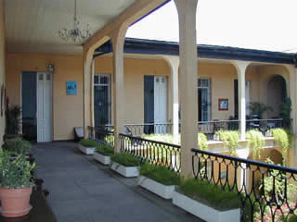 Hotel Spring