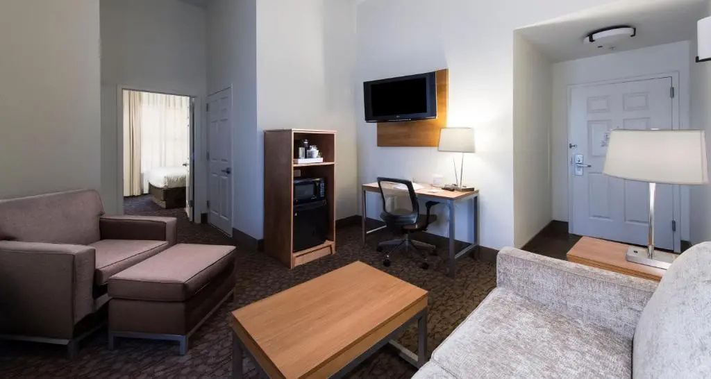 Holiday Inn Savannah Historic District by IHG
