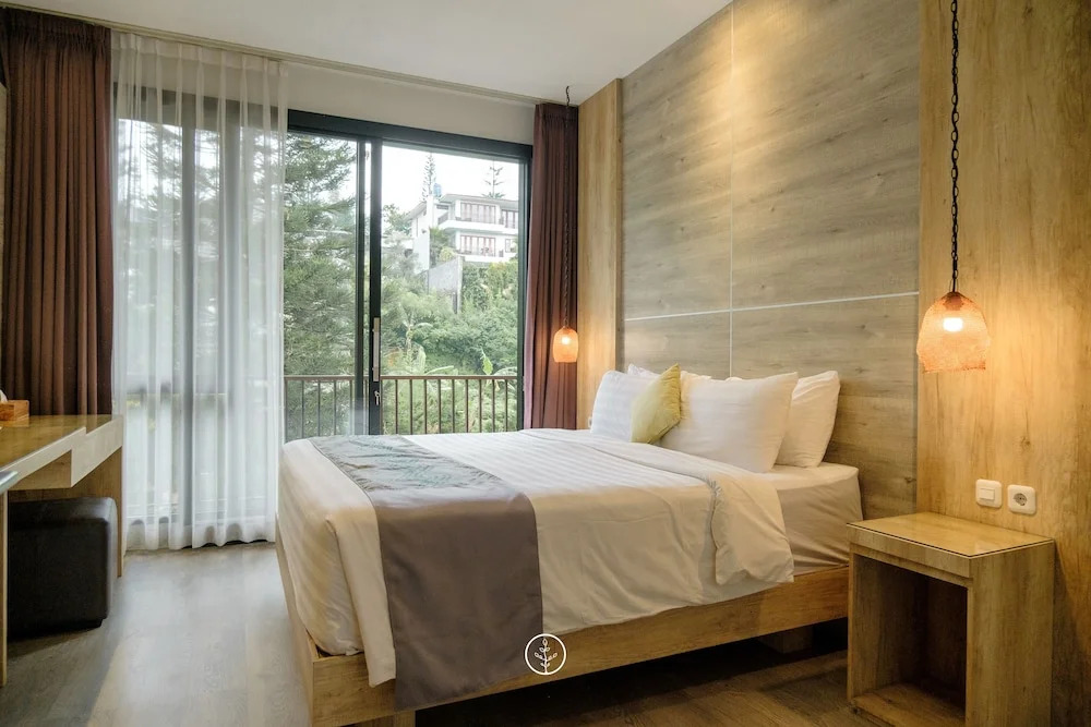 Indah 2 Mountain Pool Villa 8 Bedroom