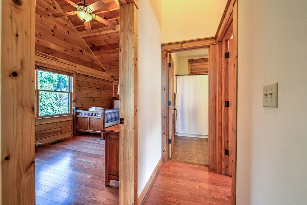 Valley View Cabin - 4 Br Cabin