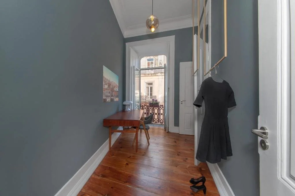 Lisbon Cheese & Wine Suites