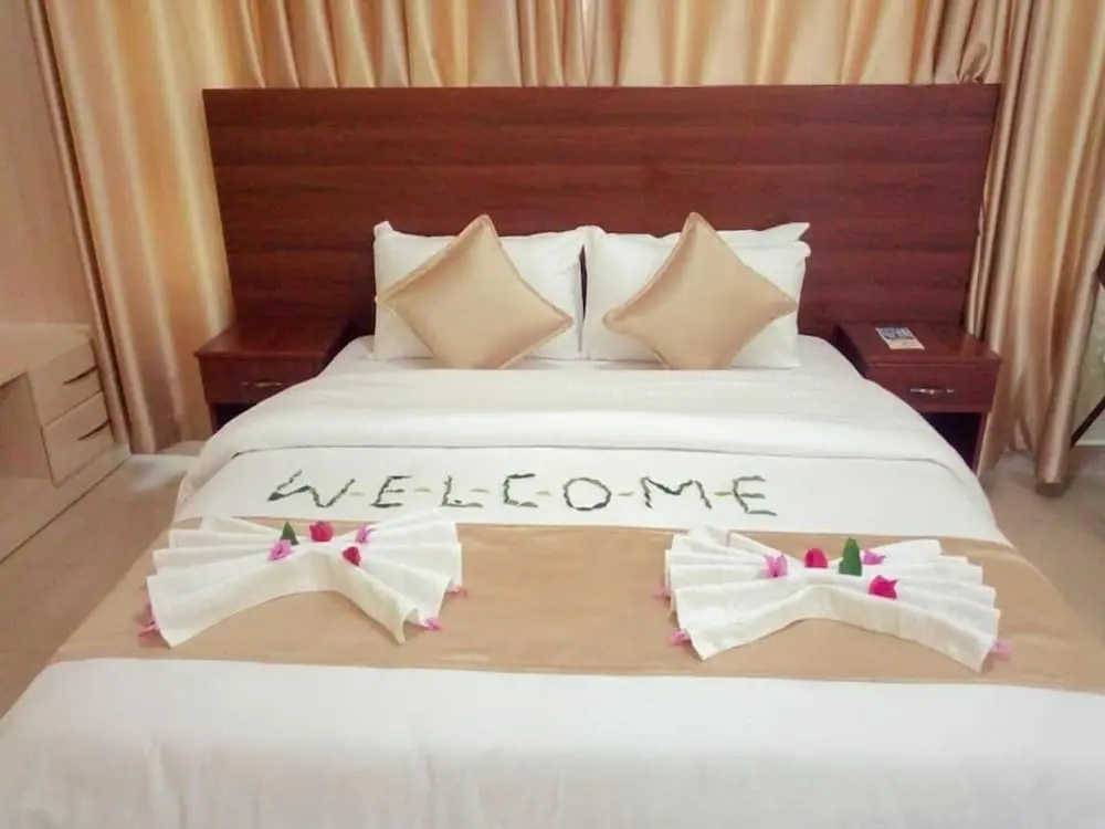 Delfirm Hotel
